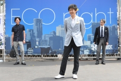 写真:スーパークールビズファッションショー