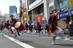 スタジオアルタ前での演武