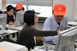 写真:パソコンで作る年賀状