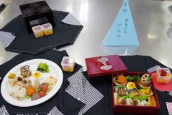 写真:四谷中のお弁当