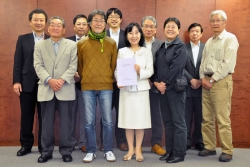 写真:協働事業提案制度審査会の皆さん