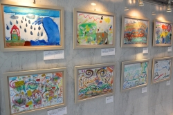 写真：ふくしまそうまの子どもの描くたいせつな絵展