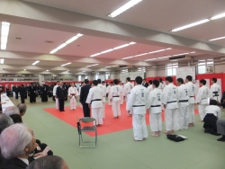 写真：第四方面区内警察署対抗柔道・剣道大会の様子