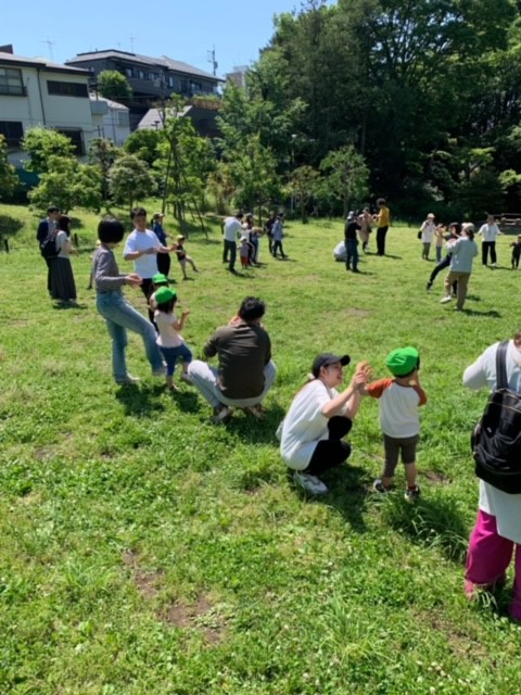 おとめ山に親子遠足画像