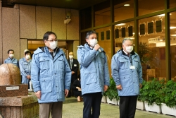 出発式の様子