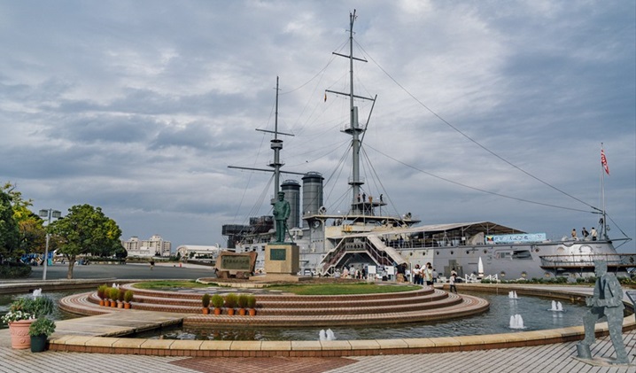世界三大記念艦「三笠」が保存されている三笠公園