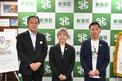 東京2025デフリンピック サッカー女子日本代表 岩渕亜依選手が新宿区長を表敬訪問小写真1