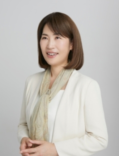 講師：小川真里子先生画像