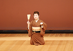 写真:花柳寿南海(はなやぎとしなみ)さんによる日本舞踊