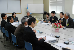 写真:懇談会