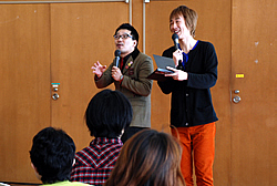 写真:司会のハリガネロック