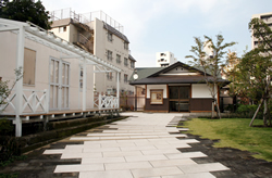 写真:ベランダ回廊