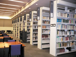 写真:読書室の様子