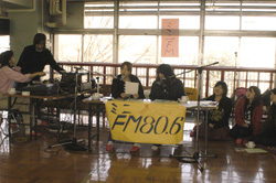 目白大学の学生によるミニFMコーナー