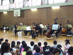 写真:東京フィルの演奏