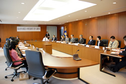写真:特別支援教育に関する調印式