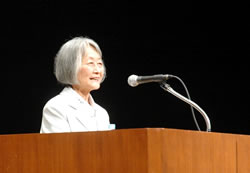 写真：半藤末利子さん