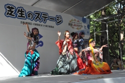 写真:ベリーダンス
