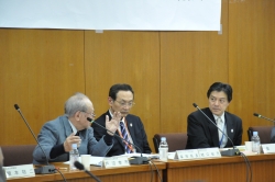 写真:戸沼さんと区長