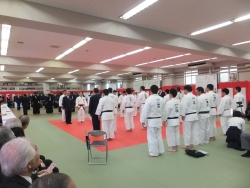 写真:第四方面区内警察署対抗柔道・剣道大会の様子
