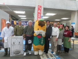 写真：沼田市そば打ちの皆さんと記念撮影