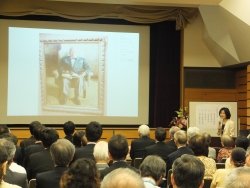 写真：内覧会の様子