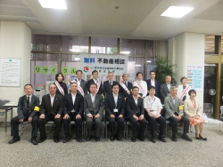 写真:記念撮影