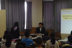 写真:学習をしての感想を発表