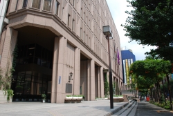 写真:区役所本庁舎