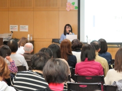 写真：講演の様子