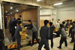 新宿区と文京区は熊本地震被災地へ支援物資を輸送しました小写真2