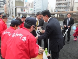 写真:町会による出店