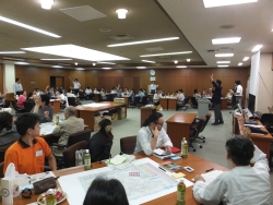 写真:区民討議会の会場の様子