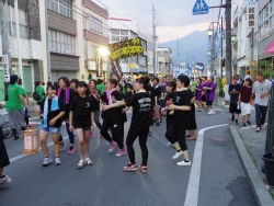 写真：市民おどりの様子