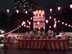 写真:角筈地区青少年育成委員会納涼盆踊り大会