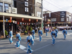 写真：伊那まつりの様子