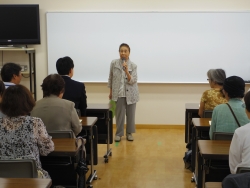 写真：鍋島会長あいさつ