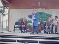 写真:浅草商店連合会理事長あいさつ