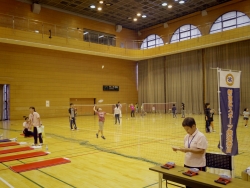 写真:バトミントン会場の様子
