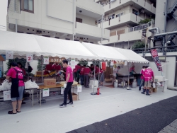 写真:全龍寺模擬店の様子