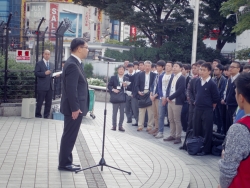 写真：警視庁からあいさつ