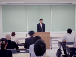 写真:区長講話