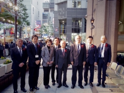 写真:来賓集合写真