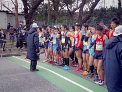 写真:ハーフマラソンスタート地点