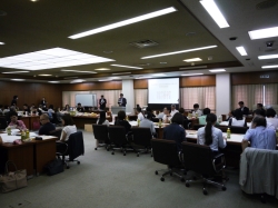 区民討議会の様子(全体)