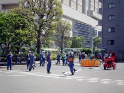 写真：牛込消防団操法大会の様子