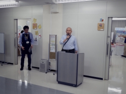 写真:オープニングでの開会宣言