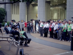 写真:出発式会場の様子