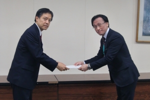写真:商店会加入要請