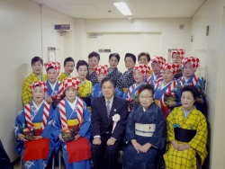 写真:新宿区民踊連盟の皆さん